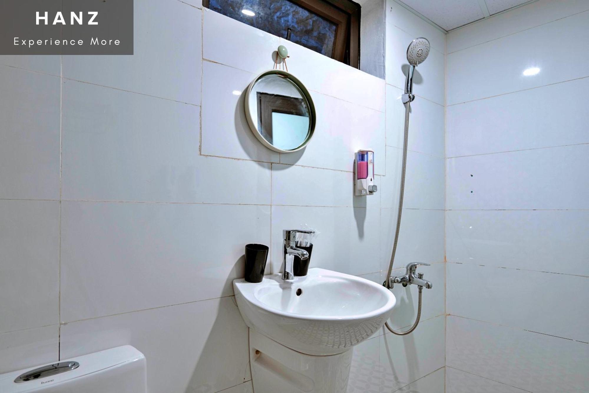 Private Room In Halong City Center - Hanz Almor1 Ha Long Værelse billede